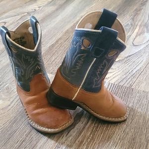 Old West green cowboy boots